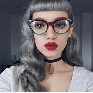 Non RX Fashion Statement Reading Glasses